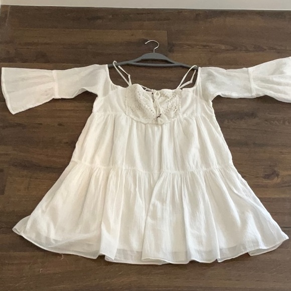 American Eagle Outfitters white dress - Picture 3 of 5